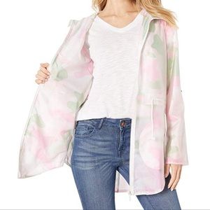 Members Only Clear Camouflage Rain Jacket S